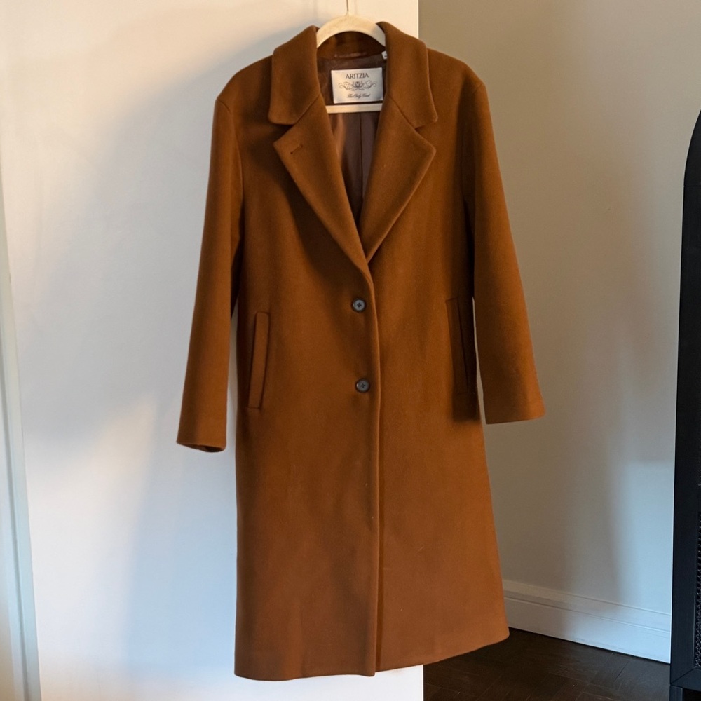 Aritzia Women's The Only Coat Size Small - Picture 3 of 12